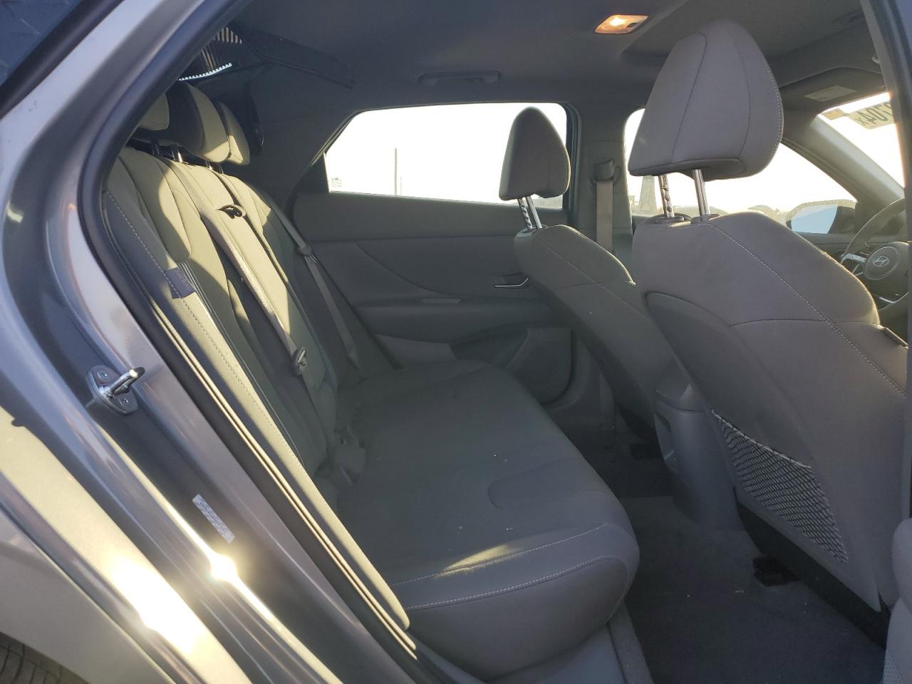 2024 Hyundai Elantra - Image 10