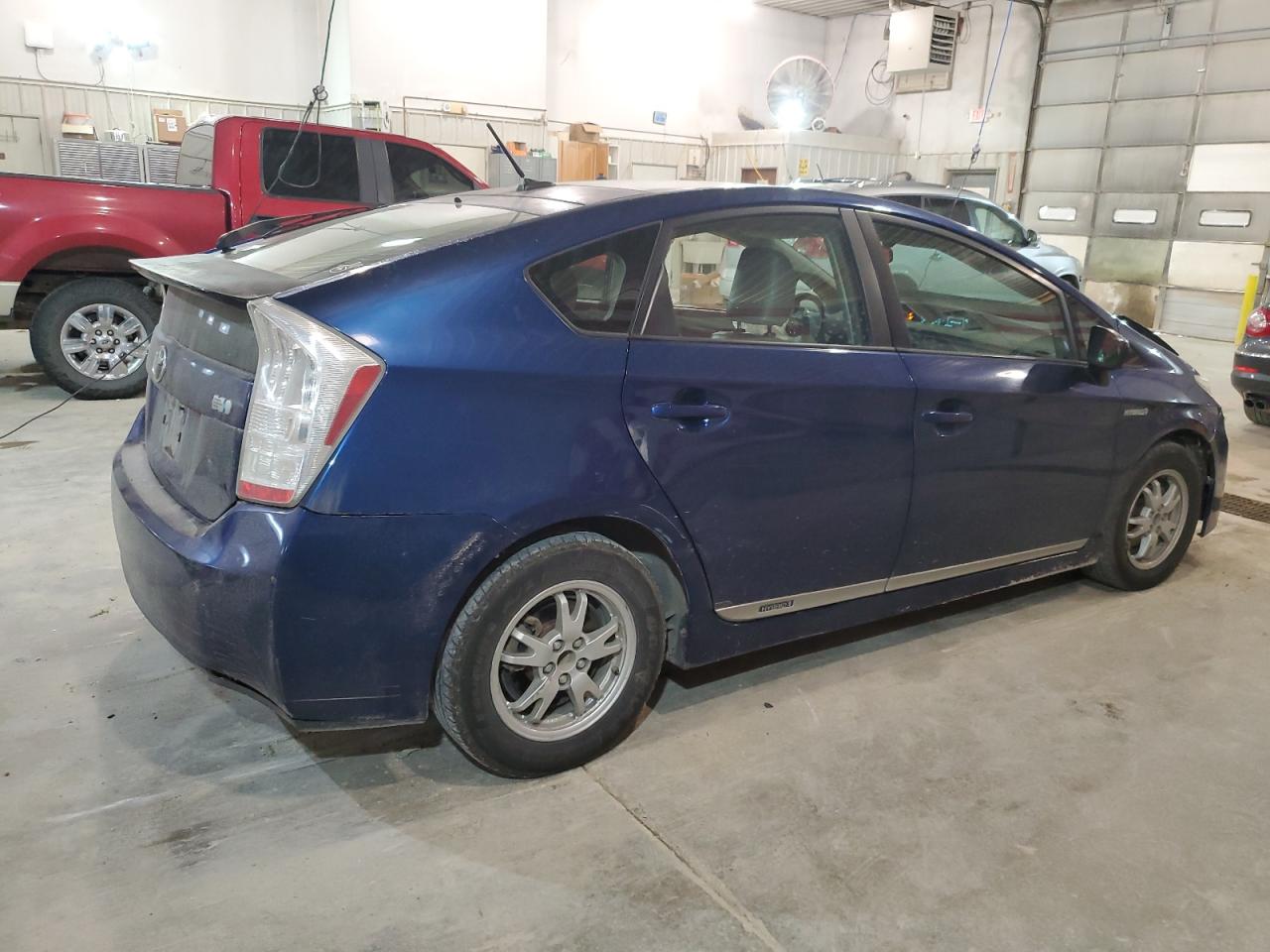 2010 Toyota Prius - Image 3