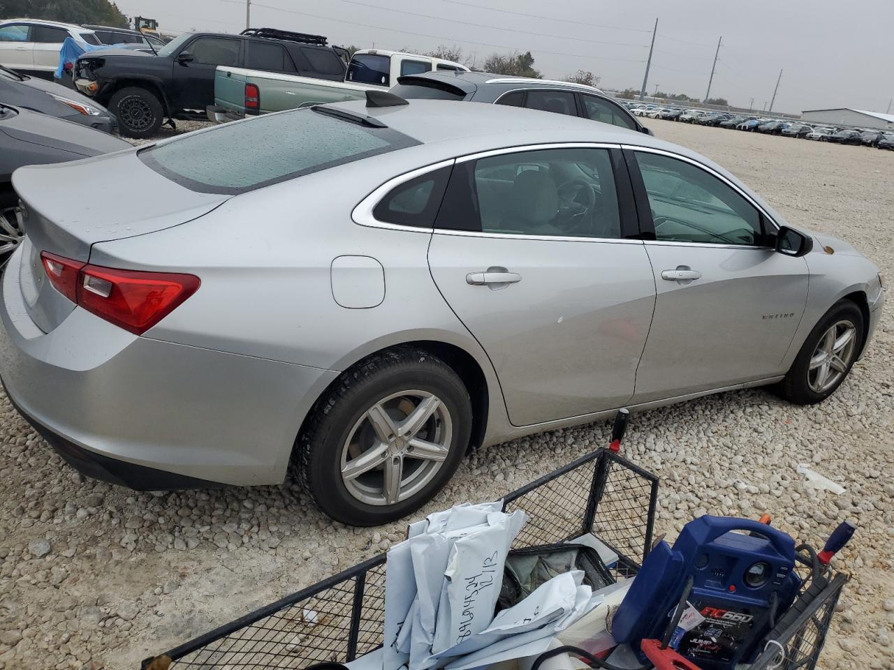 2020 Chevrolet Malibu - Image 3