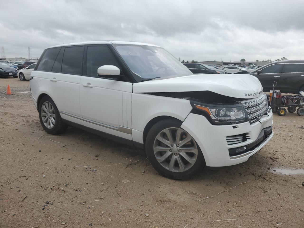 2016 Land Rover Range Rover - Image 4