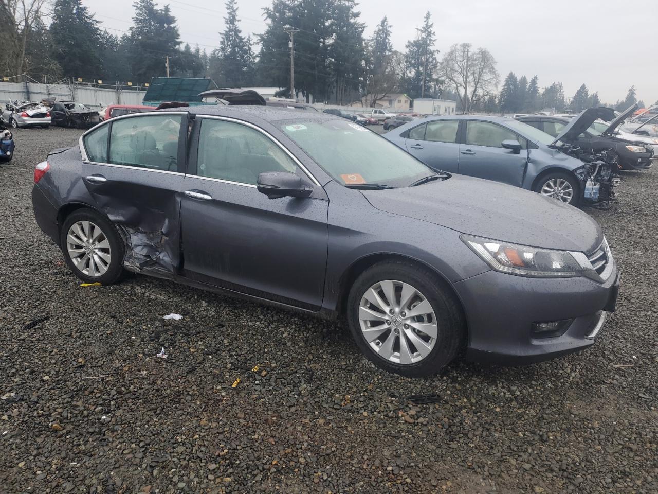 VIN 1HGCR2F81FA024758 2015 HONDA ACCORD no.4