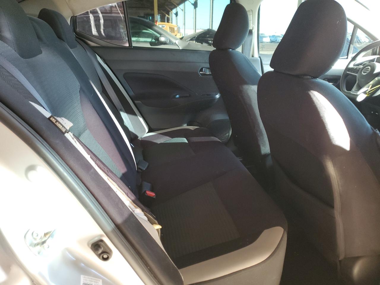 2021 Nissan Versa - Image 10