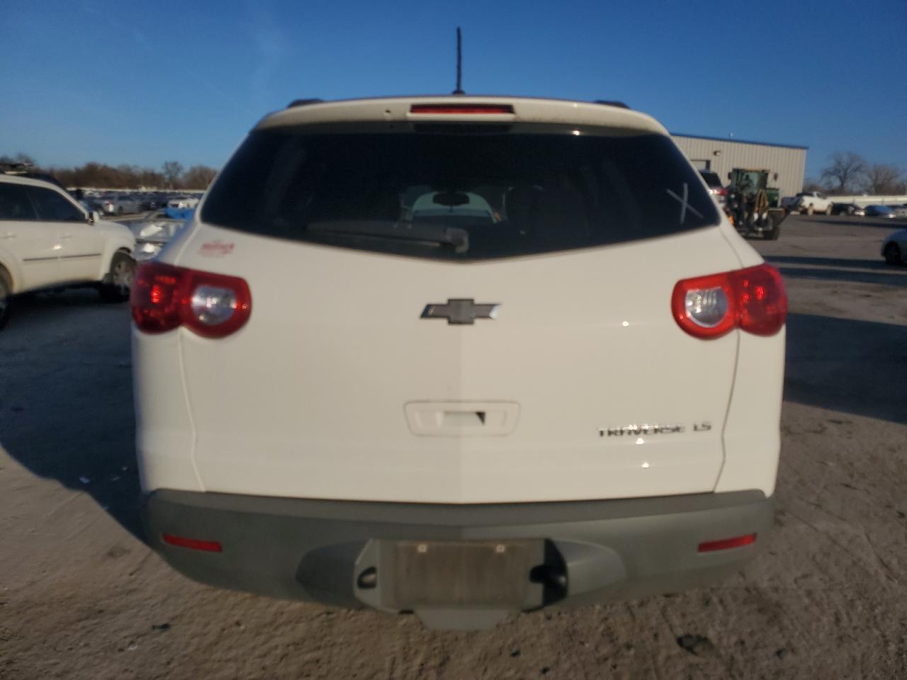 2012 Chevrolet Traverse Ls VIN: 1GNKREED7CJ339884 Lot: 85929094