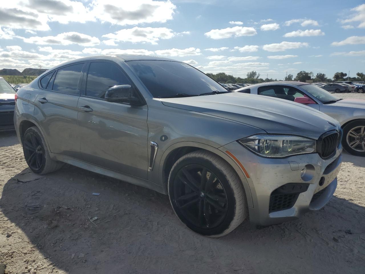 2015 BMW X6 - Image 4