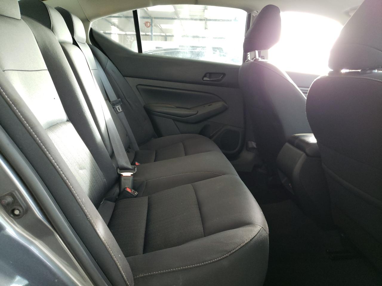 2024 Nissan Altima - Image 10