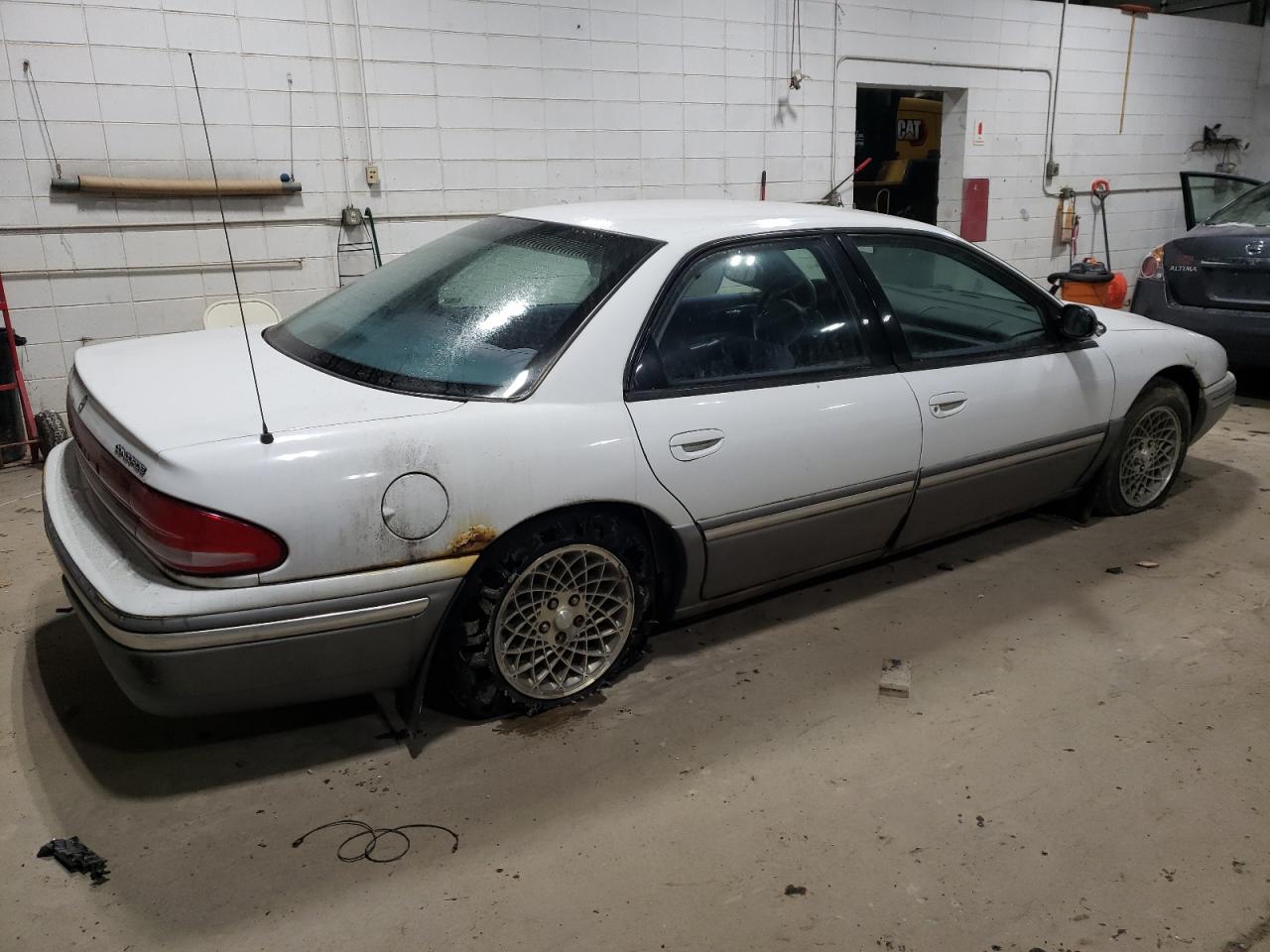 1993 Chrysler Concorde - Image 3