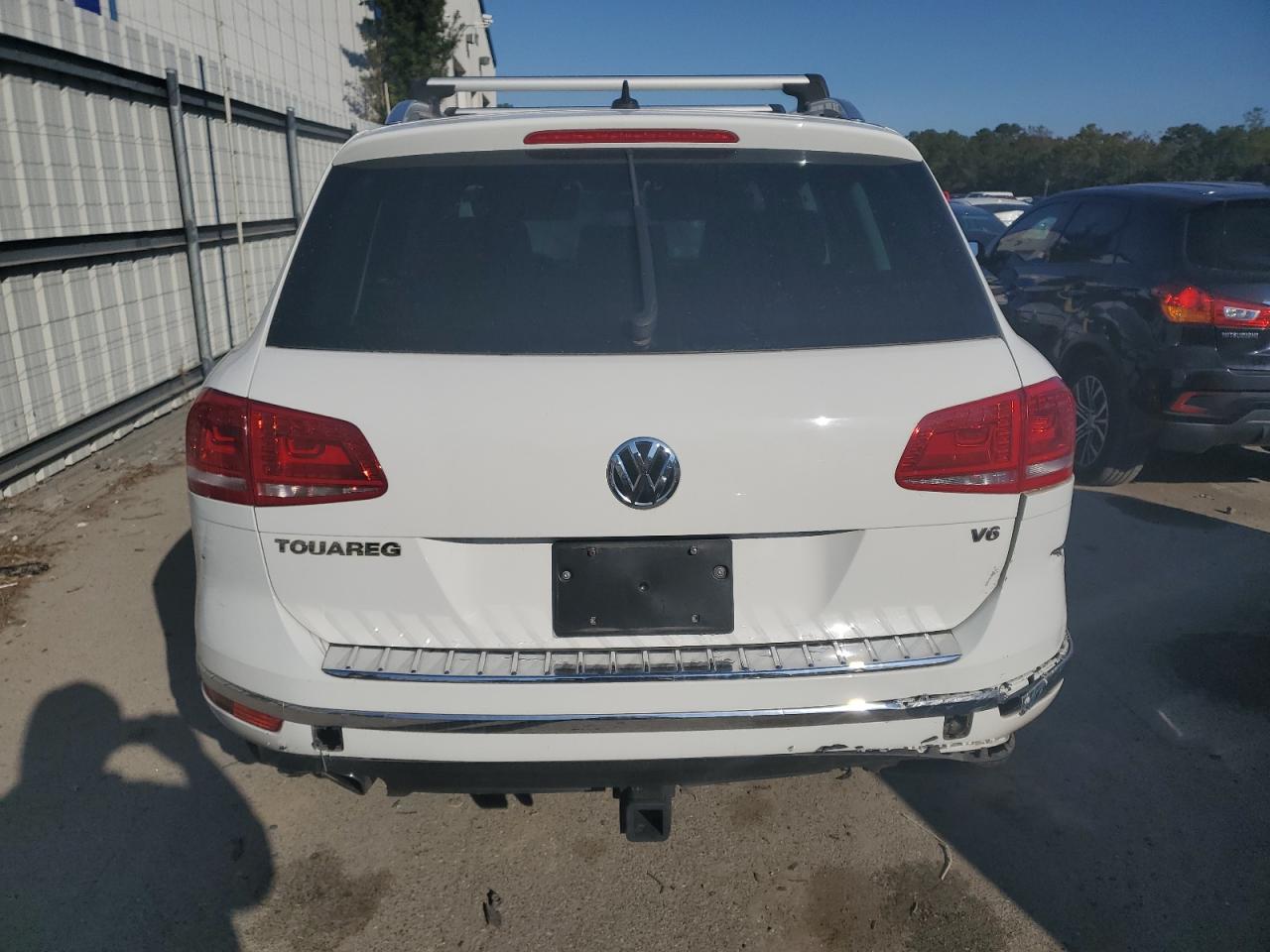 VIN WVGEF9BP7GD000773 2016 VOLKSWAGEN TOUAREG no.6