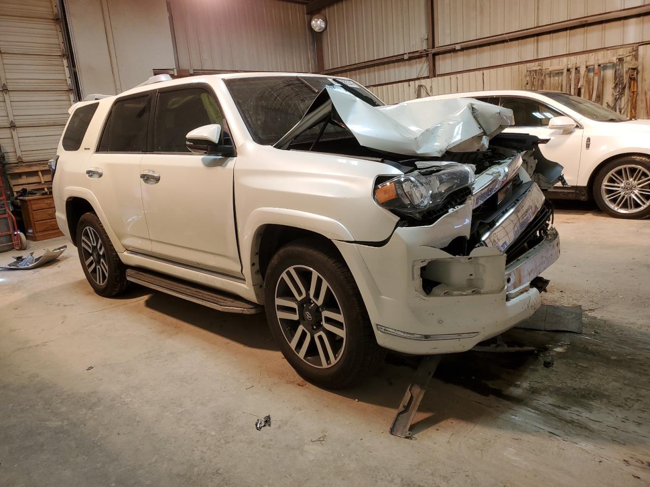 2020 Toyota 4Runner - Image 4
