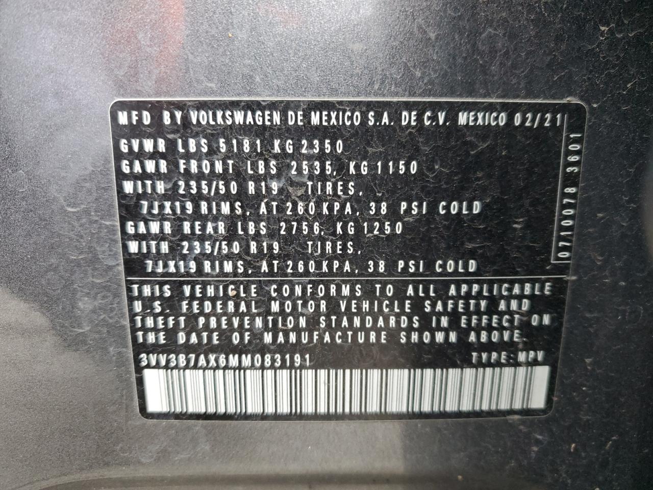 2021 Volkswagen Tiguan - Image 13