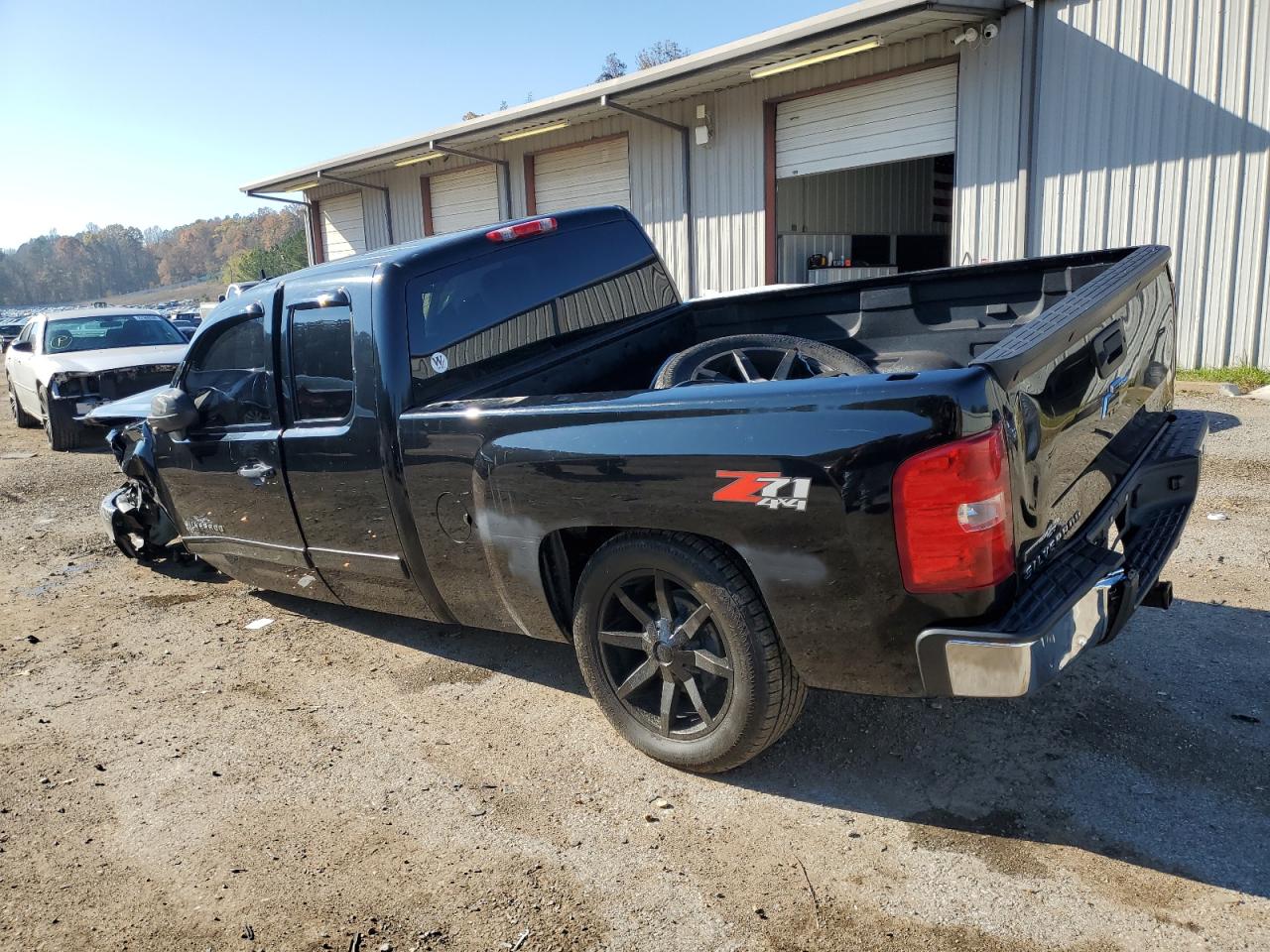 2010 Chevrolet Silverado - Image 2