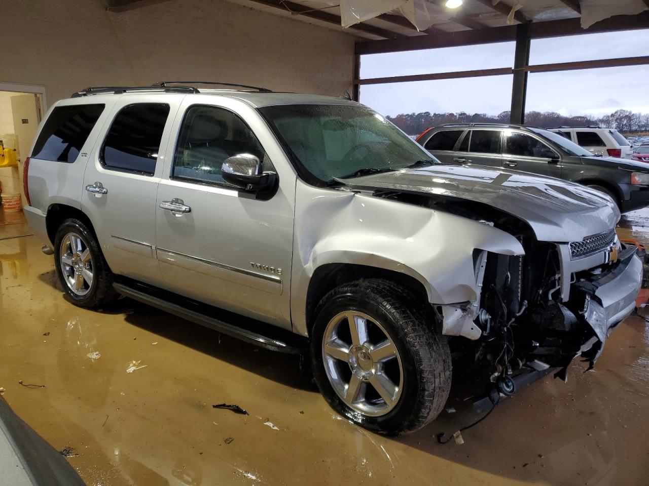 2013 Chevrolet Tahoe - Image 4