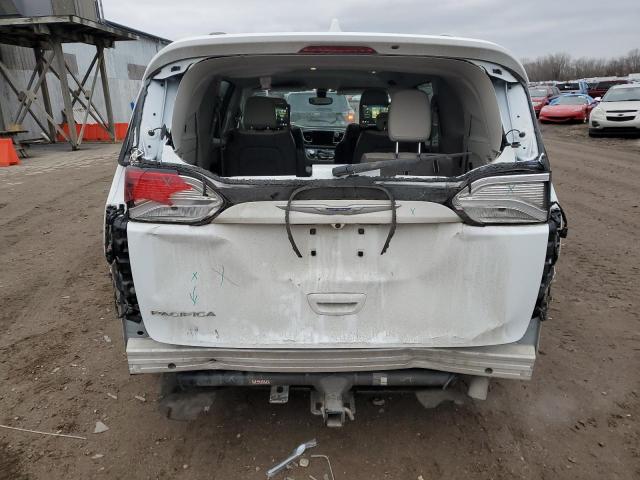  CHRYSLER PACIFICA 2018 Белы