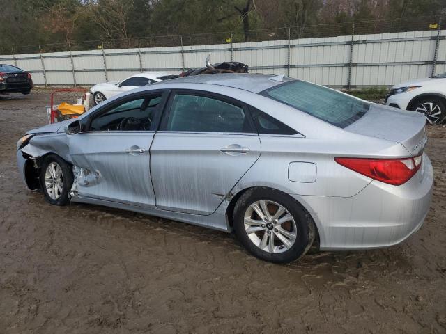  HYUNDAI SONATA 2013 Серебристый