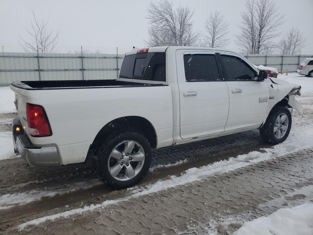 2014 RAM 1500 - Image 3