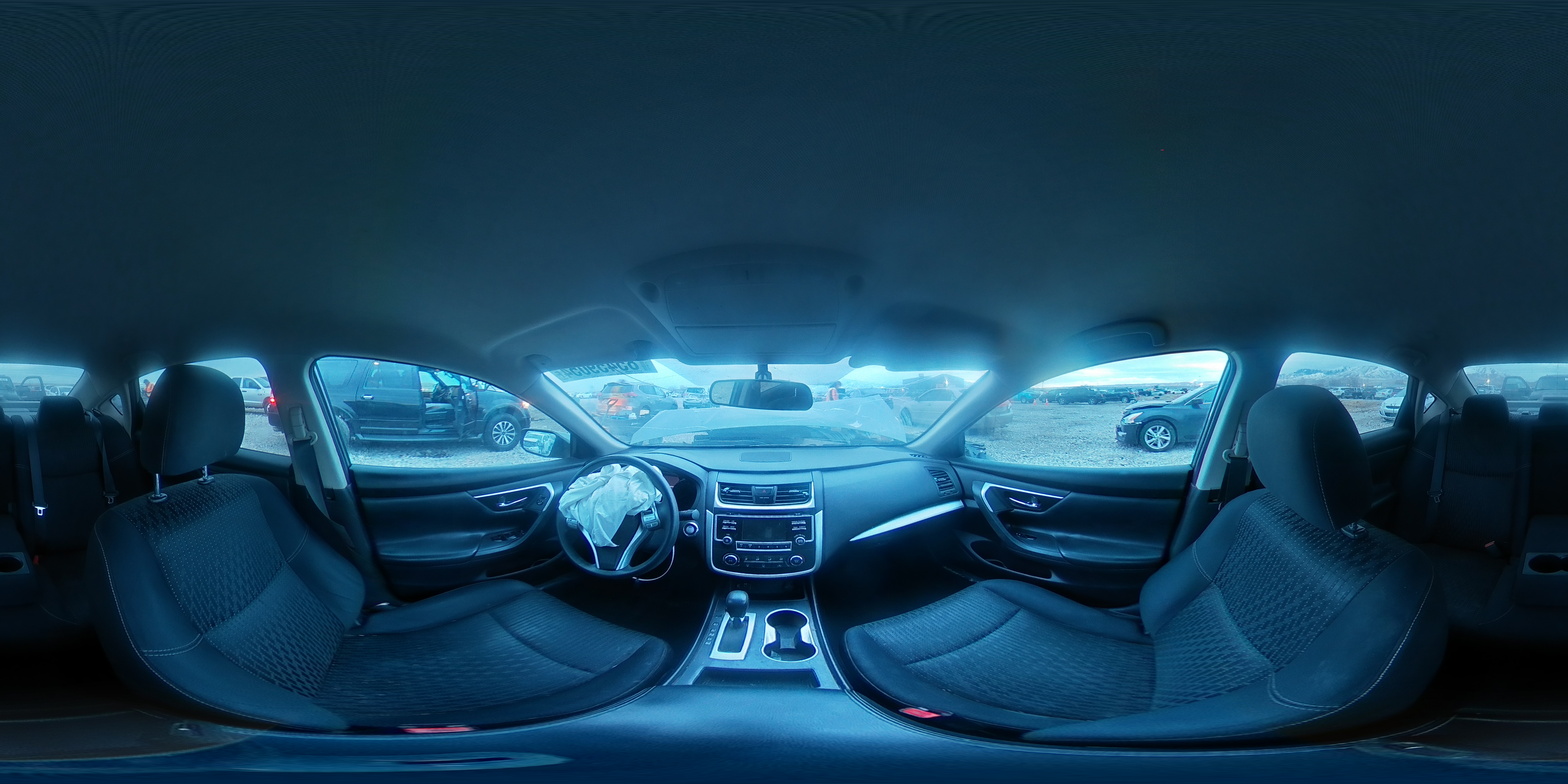 2016 Nissan Altima - Image 14