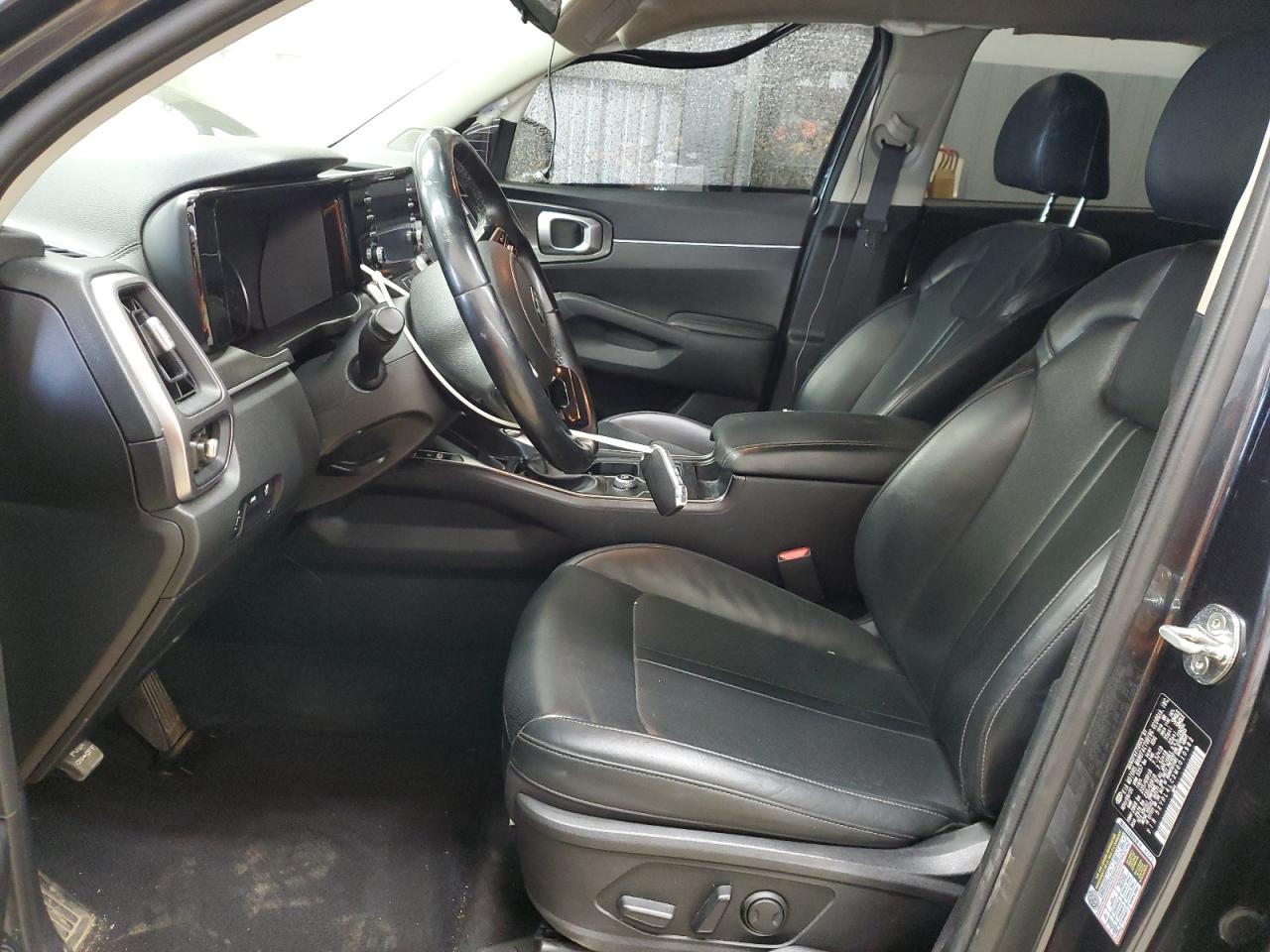 2021 Kia Sorento - Image 7