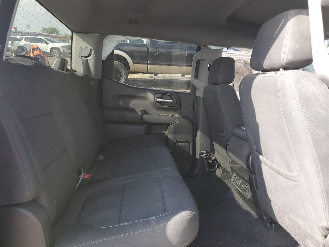 2020 Chevrolet Silverado - Image 10