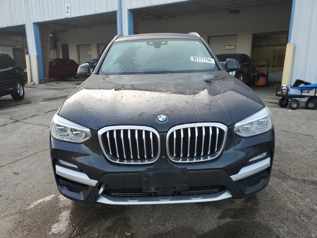 VIN 5UXTR9C50JLD62118 2018 BMW X3 no.5