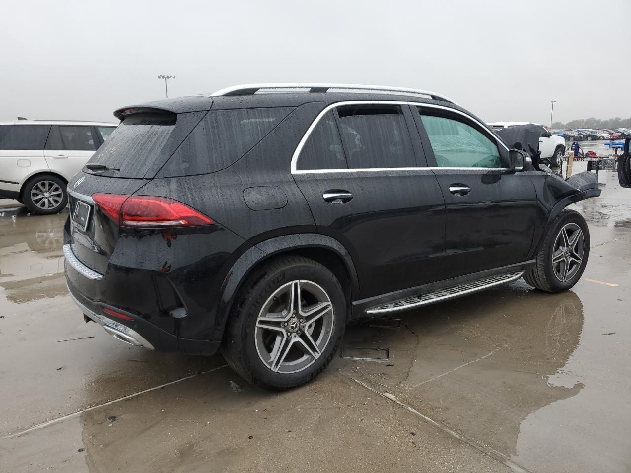 2020 Mercedes-Benz GLE - Image 3