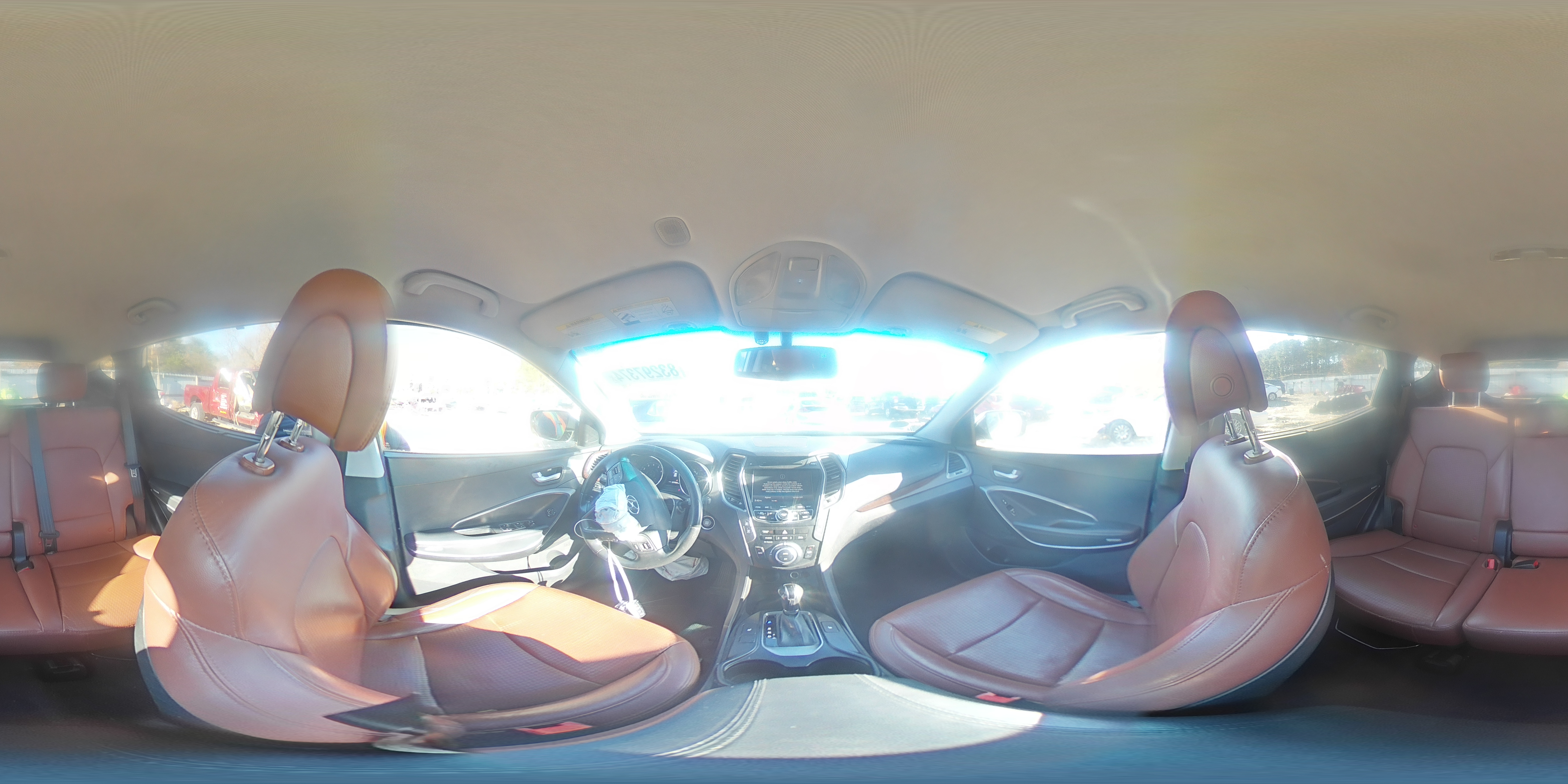 2014 Hyundai Santa Fe - Image 14