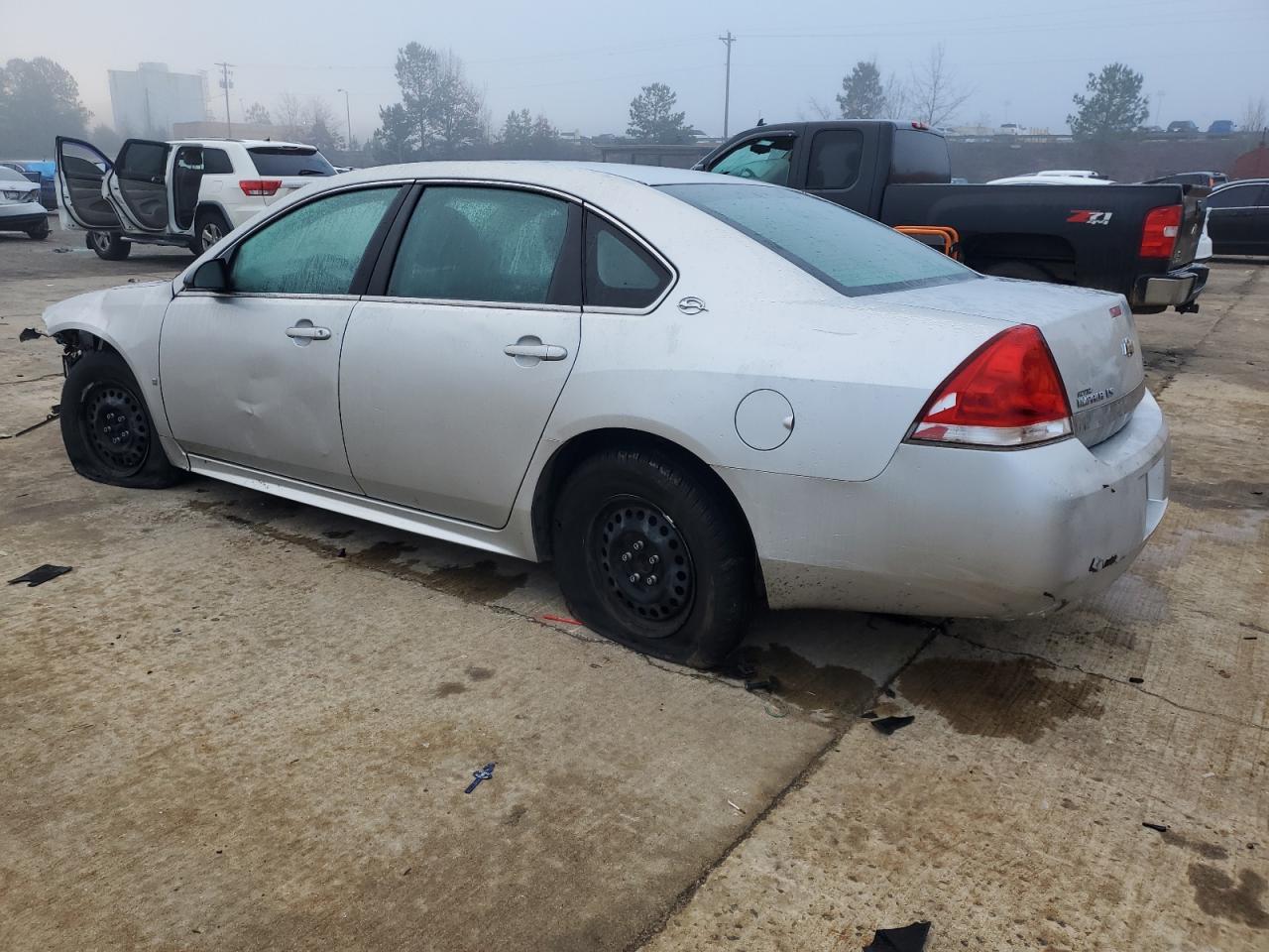 2009 Chevrolet Impala - Image 2