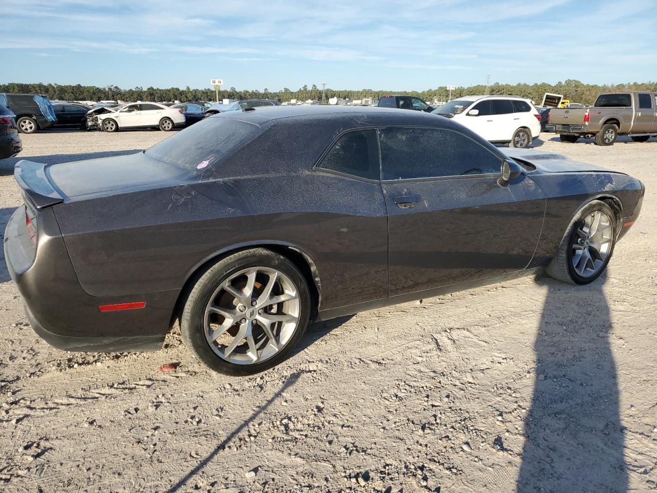 VIN 2C3CDZJGXNH237667 2022 DODGE CHALLENGER no.3