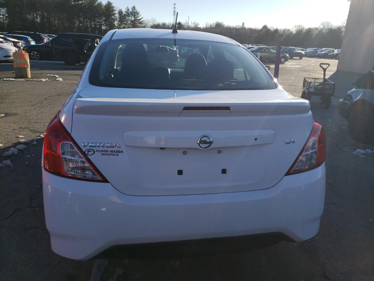 2018 Nissan Versa - Image 6