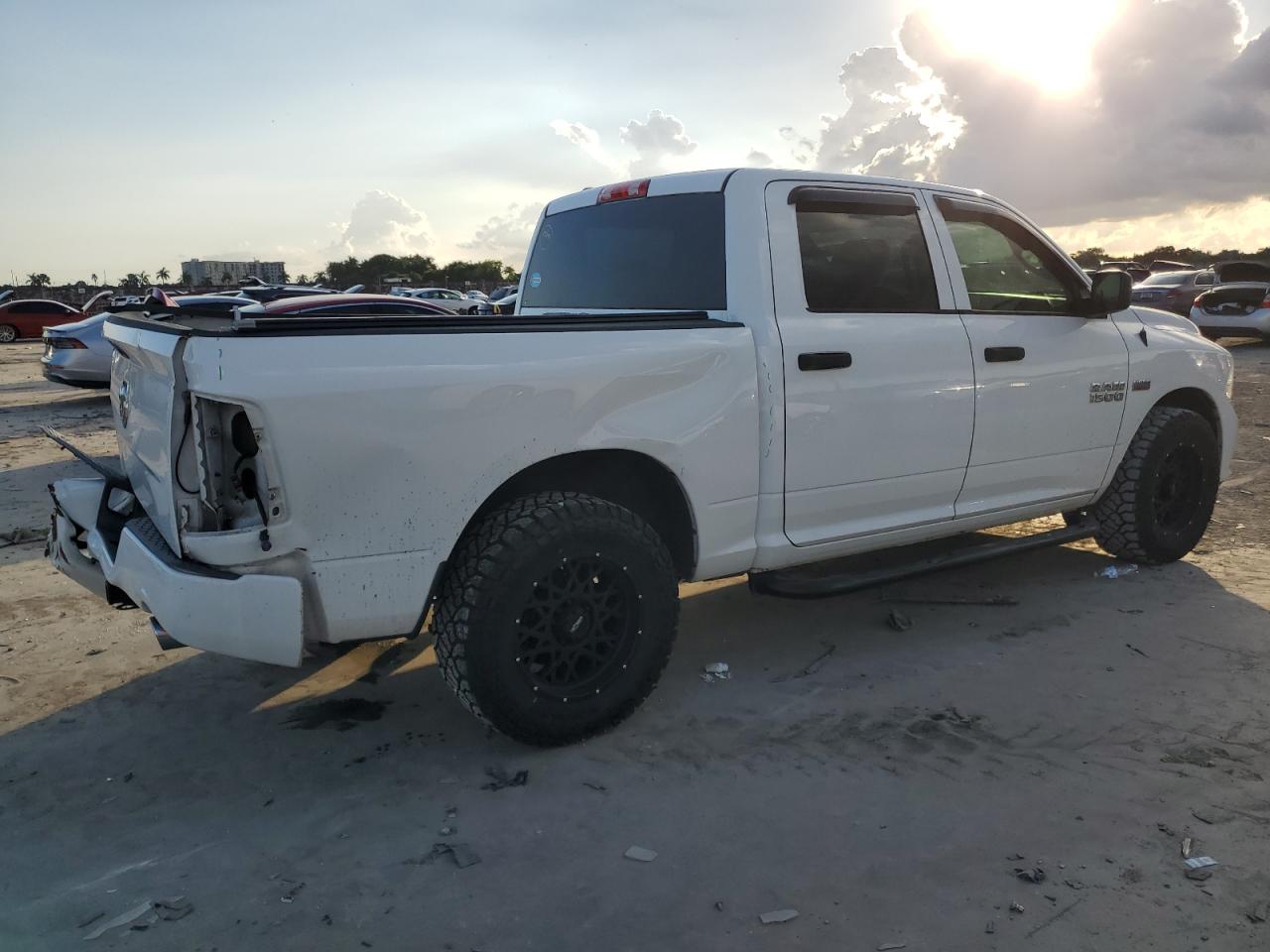 VIN 1C6RR6KT6GS405177 2016 RAM 1500 no.3