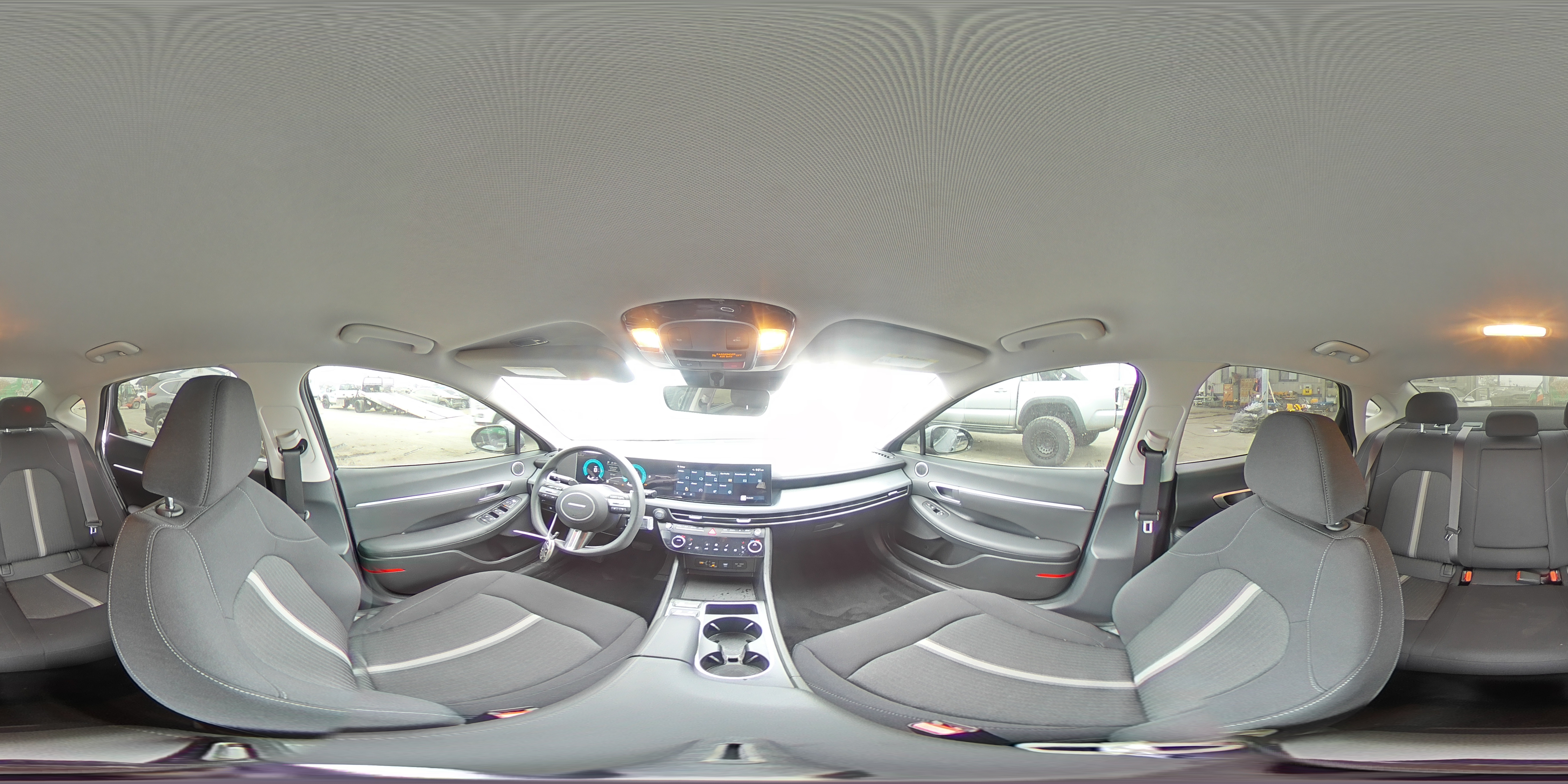 2024 Hyundai Sonata - Image 12