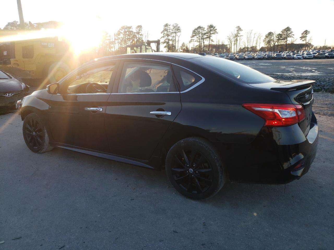 2018 Nissan Sentra - Image 2