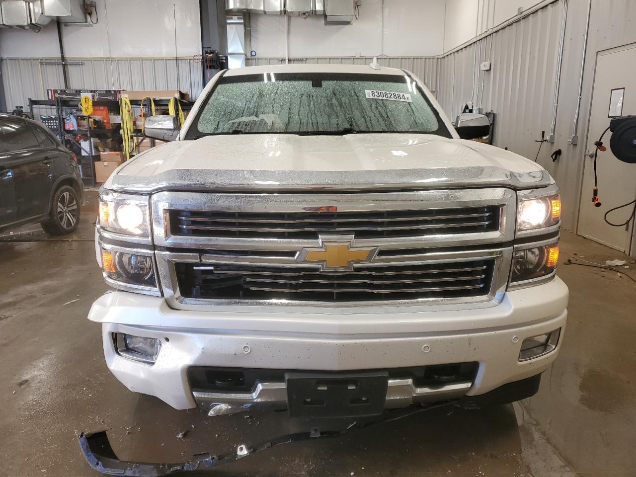 2015 Chevrolet Silverado - Image 5