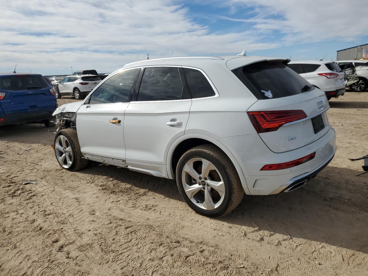 2023 Audi Q5 - Image 2