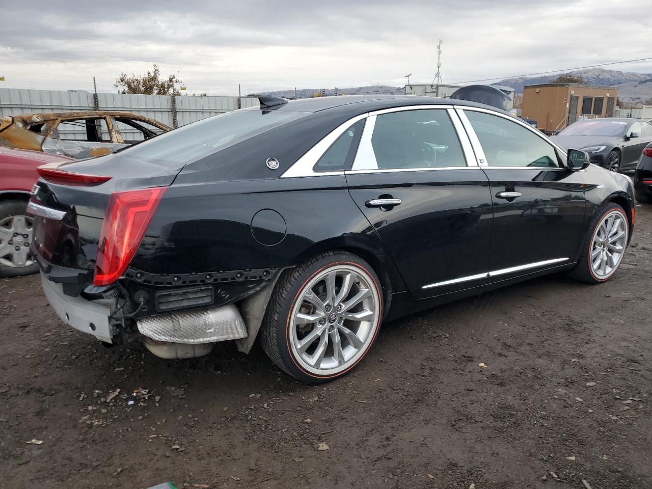 2017 Cadillac XTS - Image 3