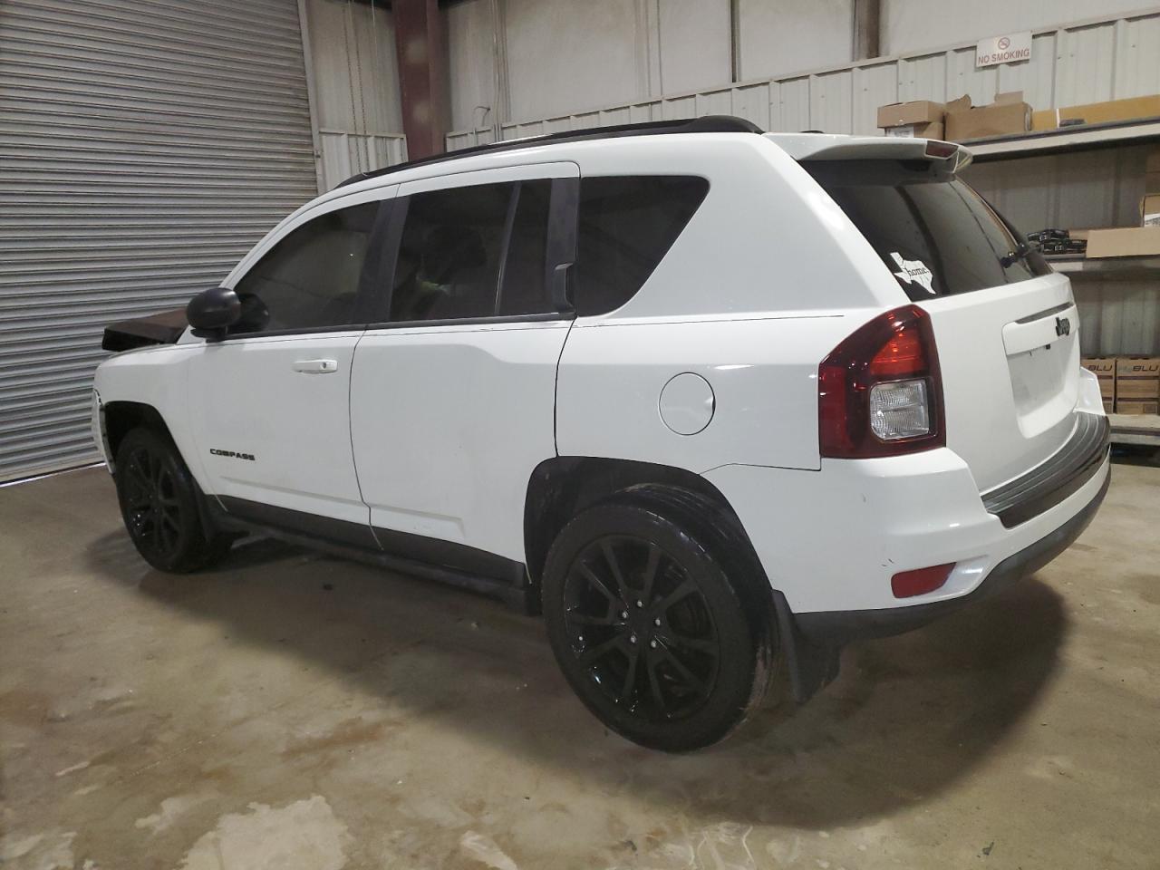 VIN 1C4NJCBA5ED769748 2014 JEEP COMPASS no.2