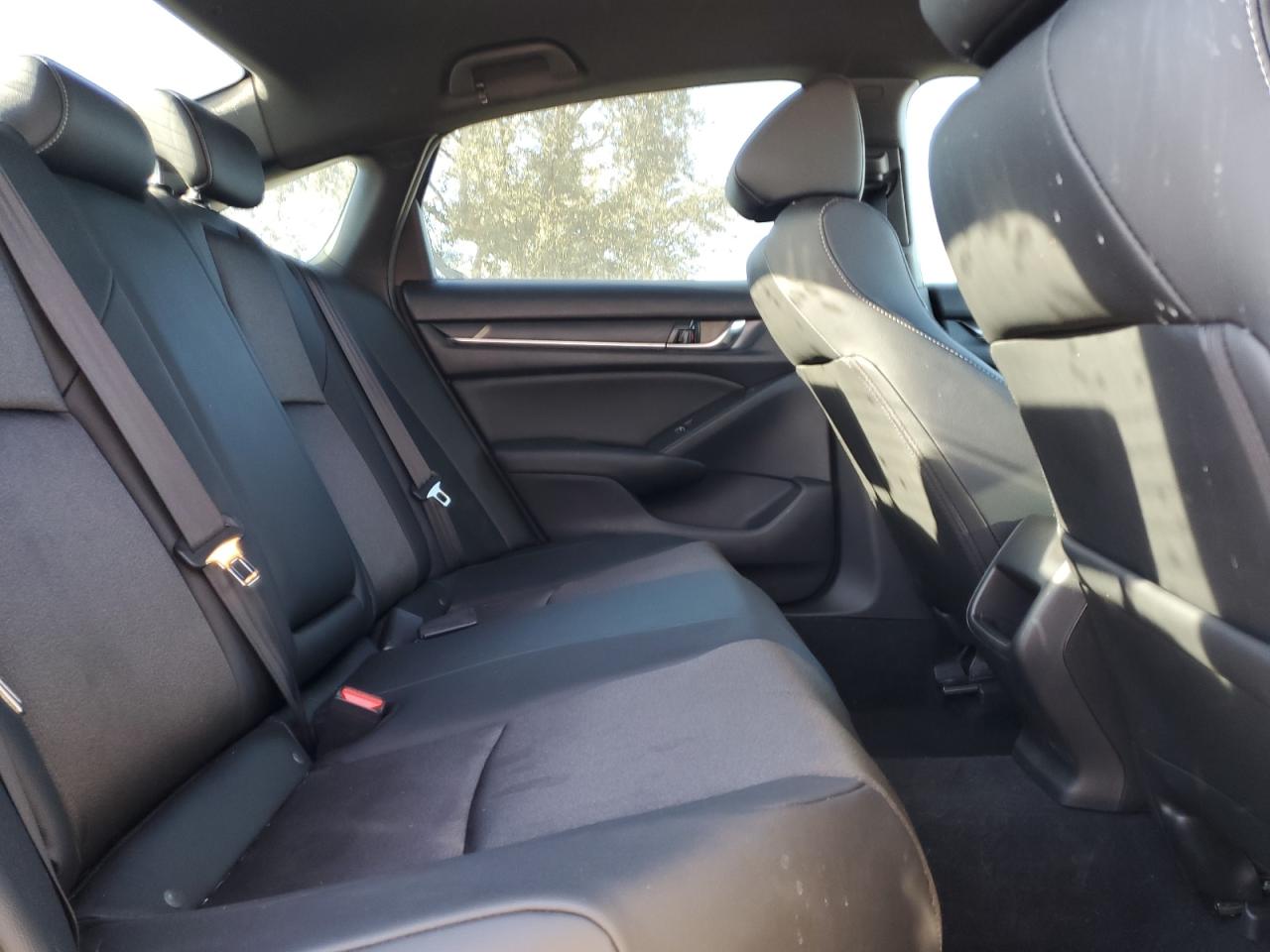 2019 Honda Accord - Image 11