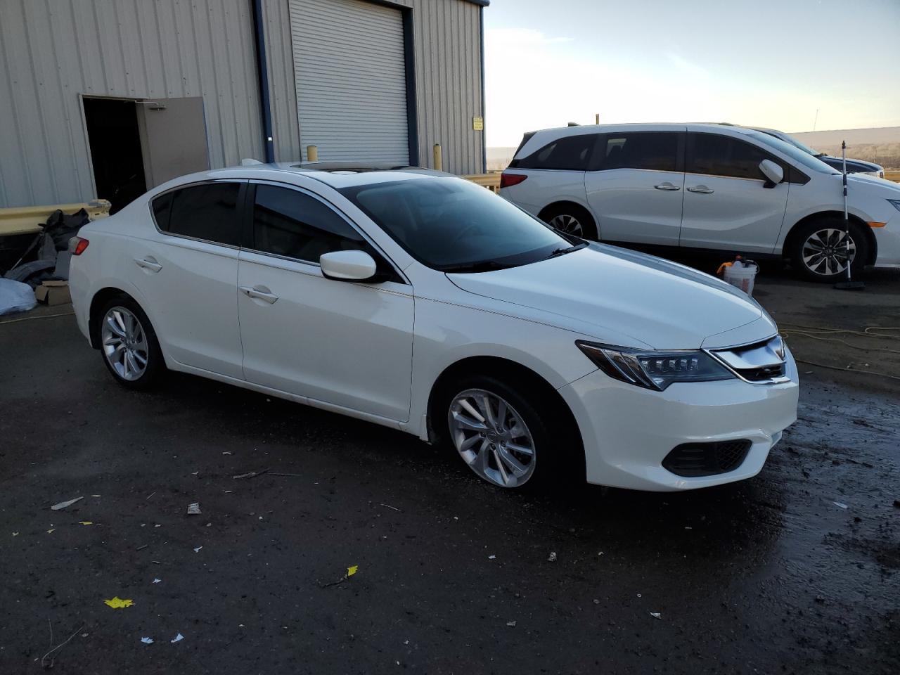 VIN 19UDE2F76GA004367 2016 ACURA ILX no.4