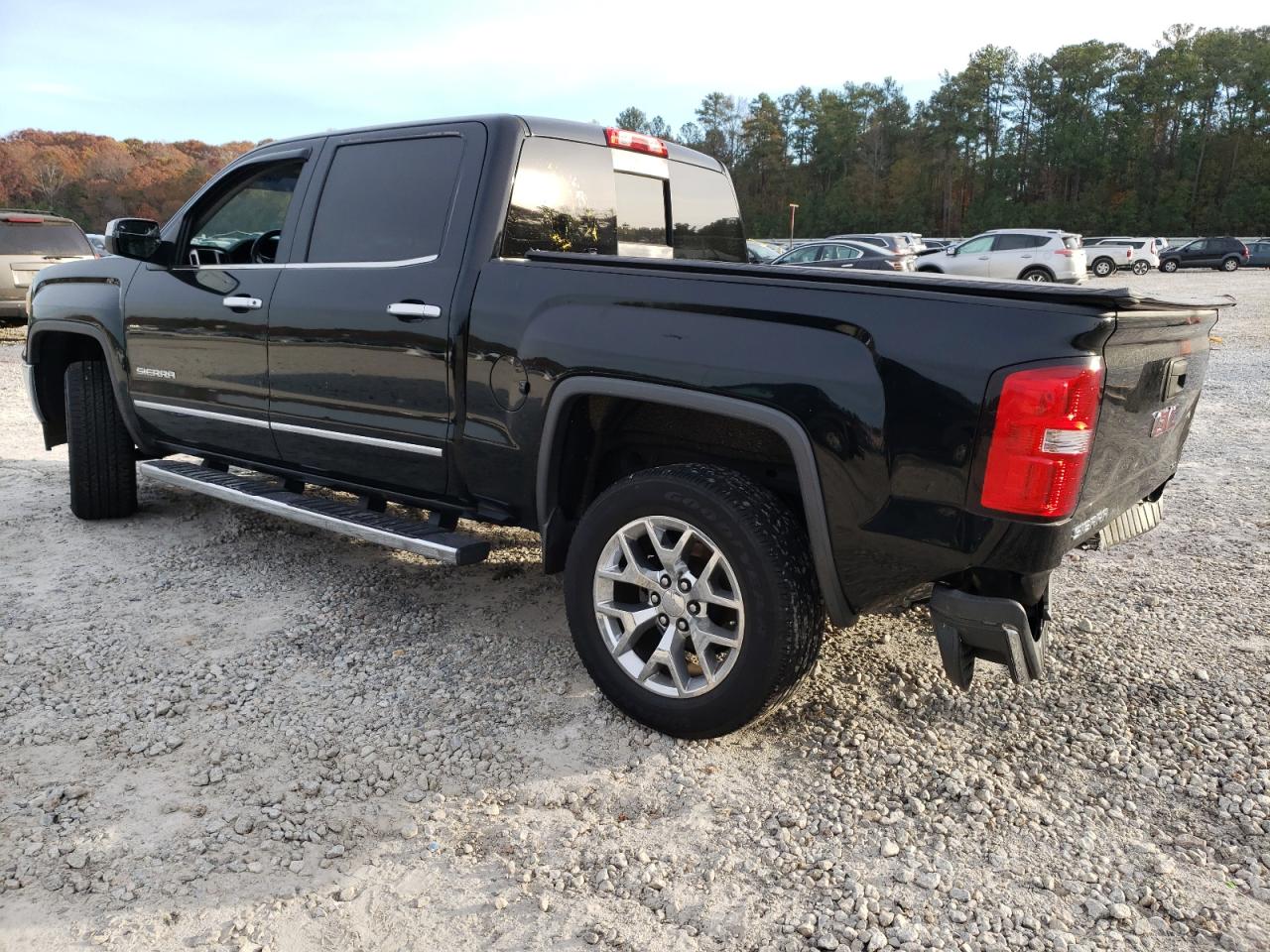 2014 GMC Sierra - Image 2