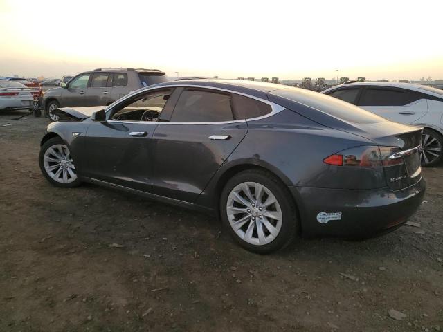  TESLA MODEL S 2016 Серый