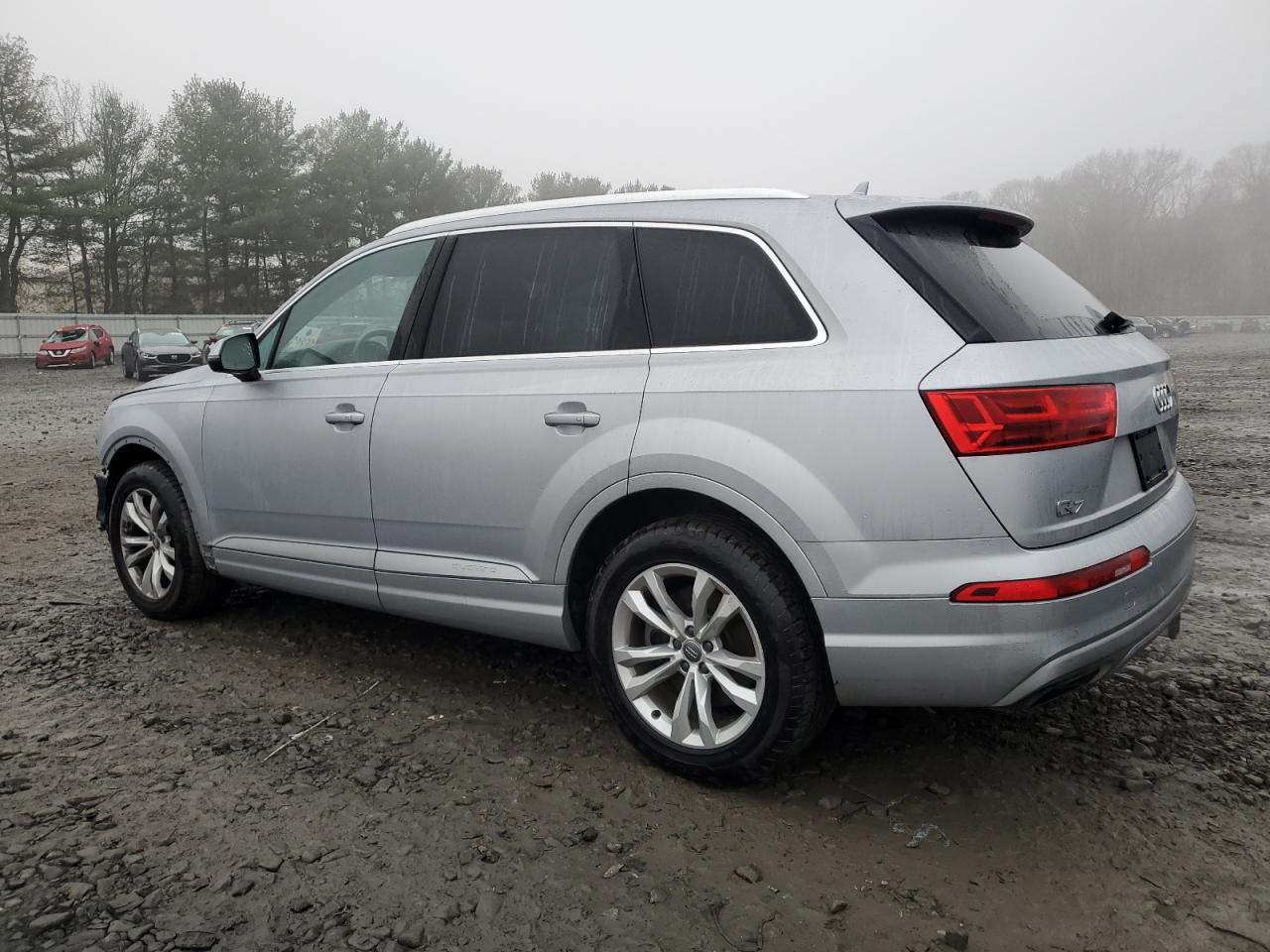 WA1LAAF7XKD039978 2019 AUDI Q7 - Image 2