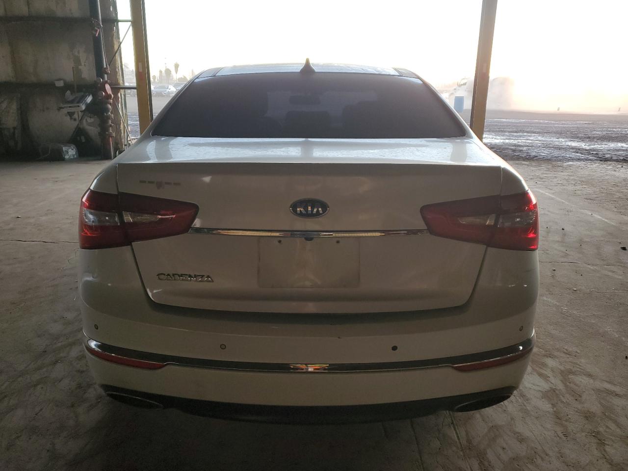 VIN KNALN4D77G5207881 2016 KIA CADENZA no.6