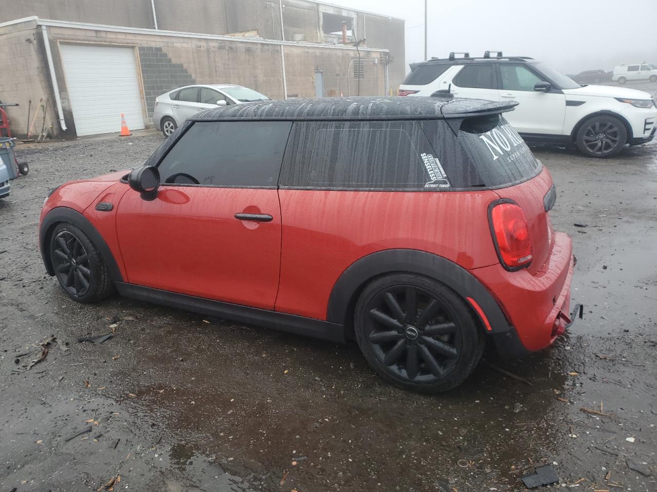 VIN WMWXP7C5XF2A37984 2015 MINI COOPER no.2