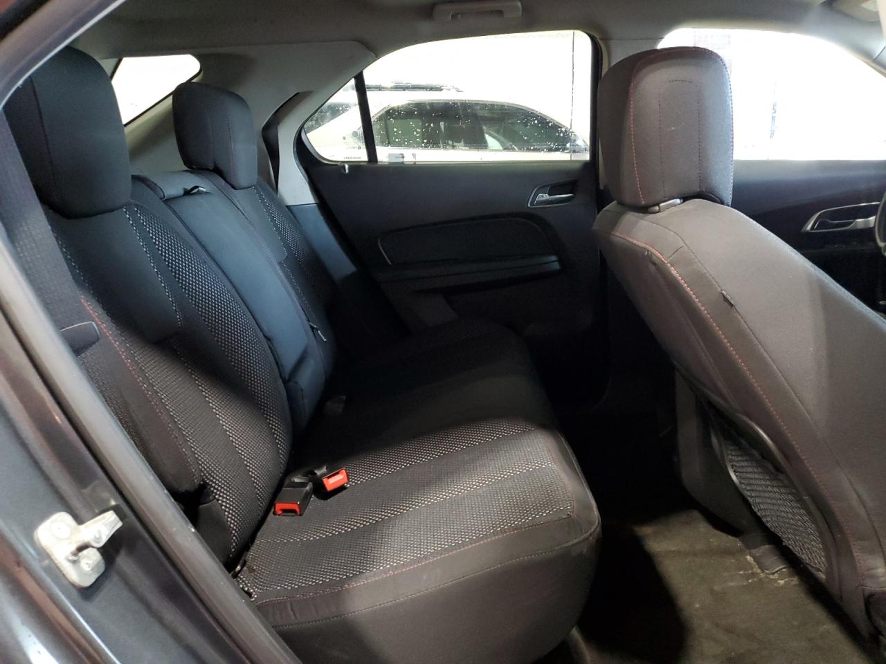 2010 Chevrolet Equinox - Image 11