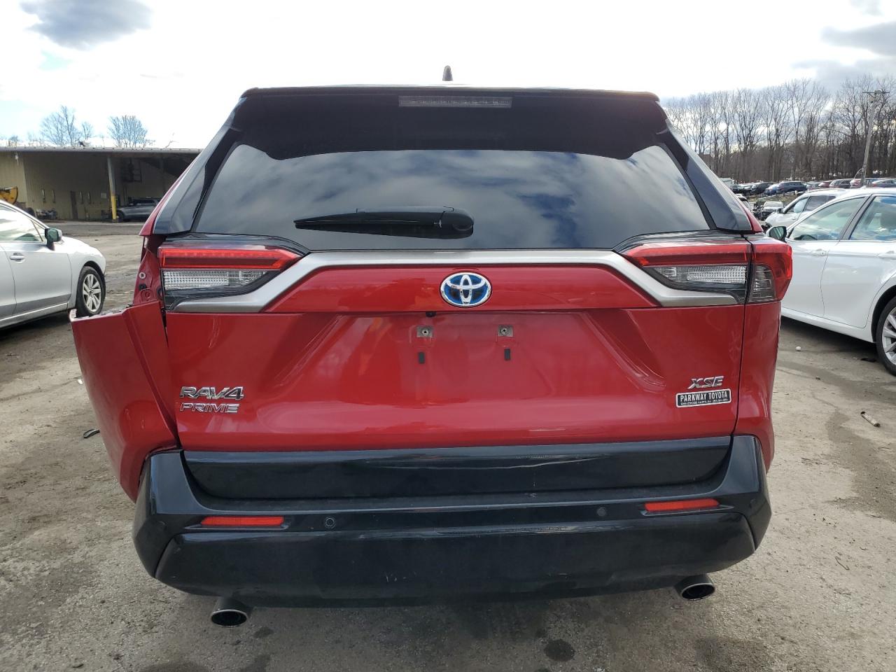 2021 Toyota RAV 4 - Image 6