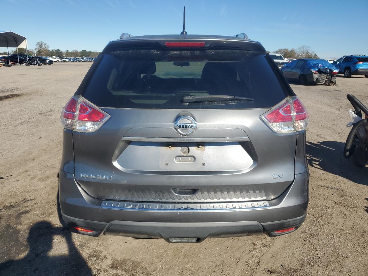 2016 Nissan Rogue S VIN: KNMAT2MT4GP615938 Lot: 86395524