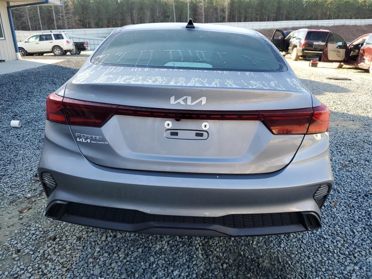 2024 Kia Forte - Image 6