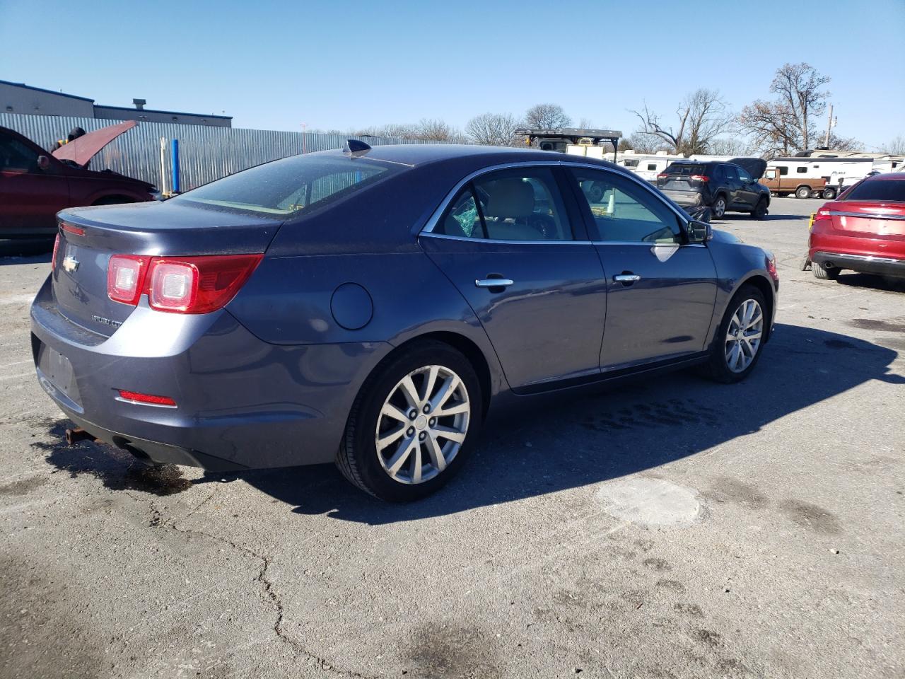 VIN 1G11H5SA6DF225034 2013 CHEVROLET MALIBU no.3