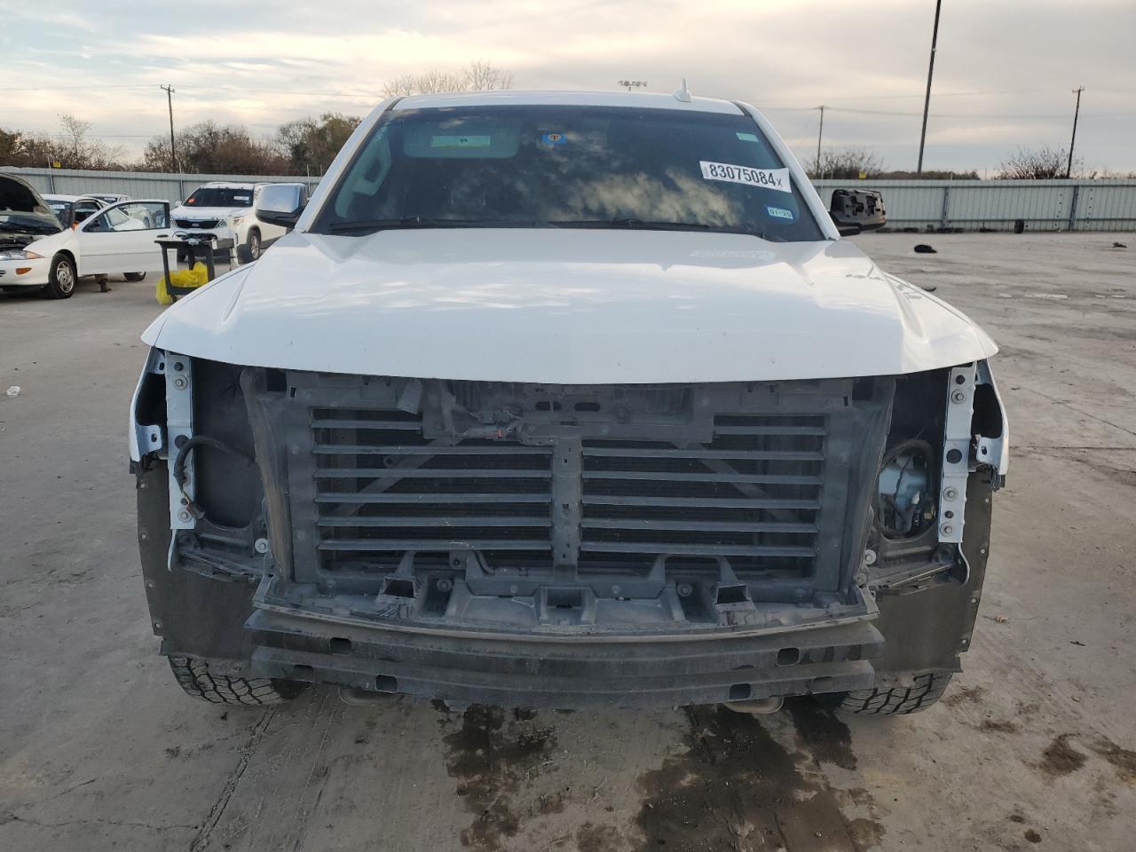 VIN 1GNSCCKC7HR124418 2017 CHEVROLET TAHOE no.5