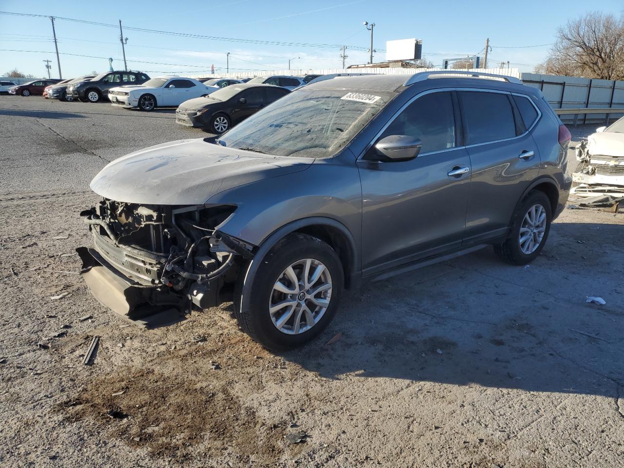 KNMAT2MT3JP533285 2018 NISSAN ROGUE - Image 1