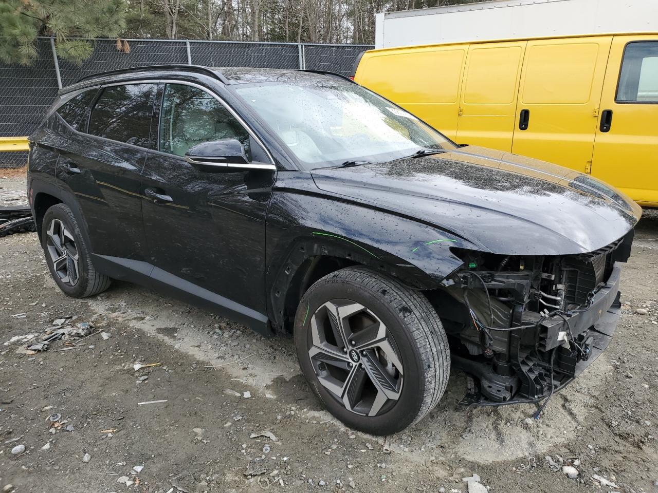 2022 Hyundai Tucson - Image 4