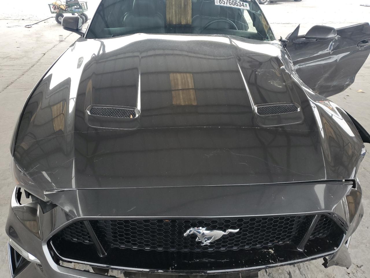 2018 Ford Mustang - Image 11
